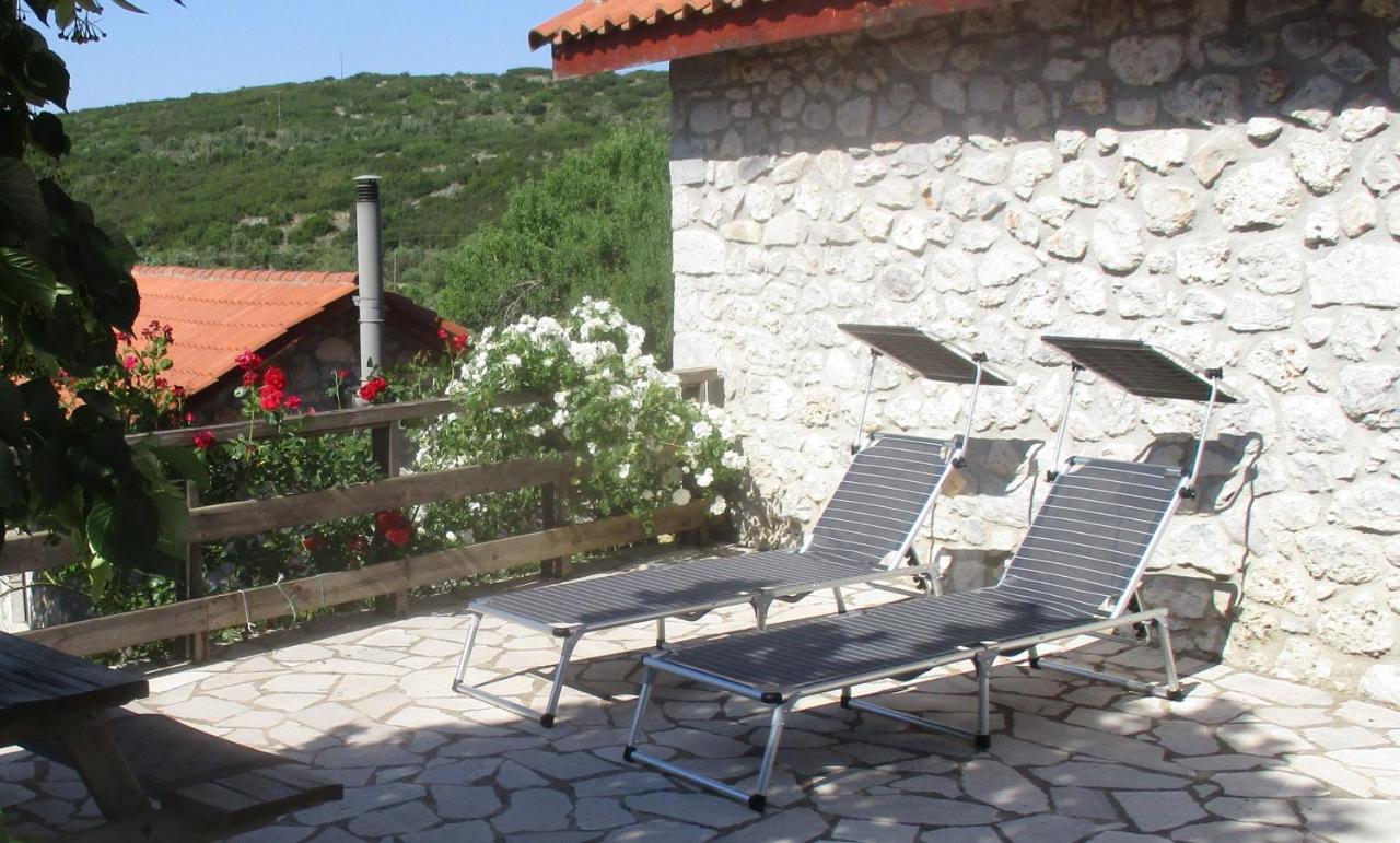 Villa Stone House in a quiet landscape, Leonidion Extérieur photo